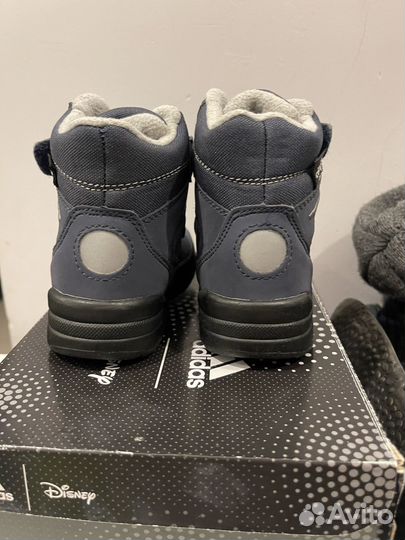 Ботинки демисезонные для мальчика 22