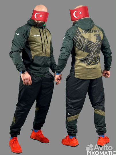 Спортивная мужская одежда