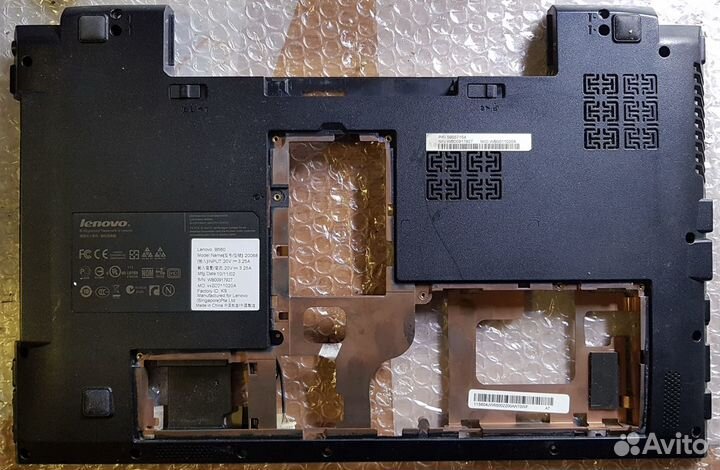 Нижняя часть корпуса от ноутбука Lenovo B560