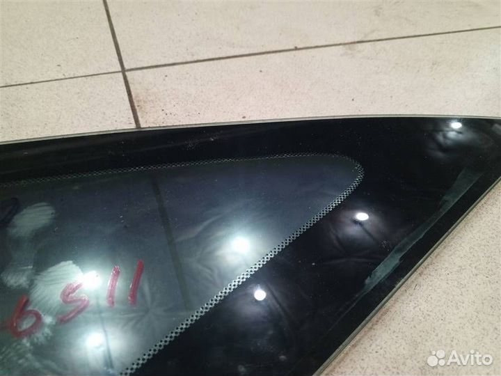 Стекло кузовное глухое правое Ford Focus 2 2004-2