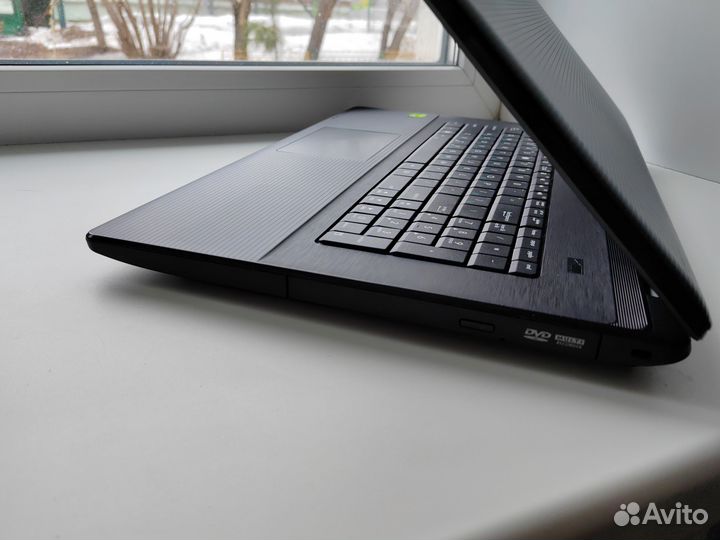 Игровой Asus 17.3 / i5-3210M/GT 610M/SSD 256GB