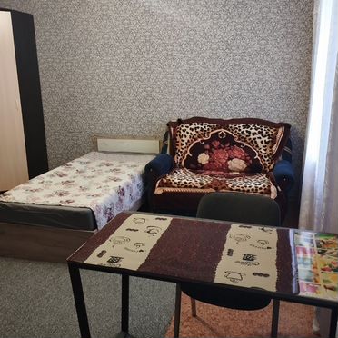 2-к. квартира, 58 м², 2/5 эт.