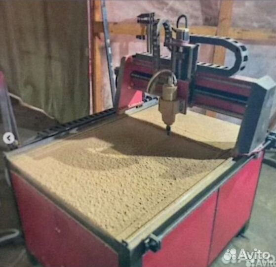 Фрезерный настольный станок чпу дереву и двп