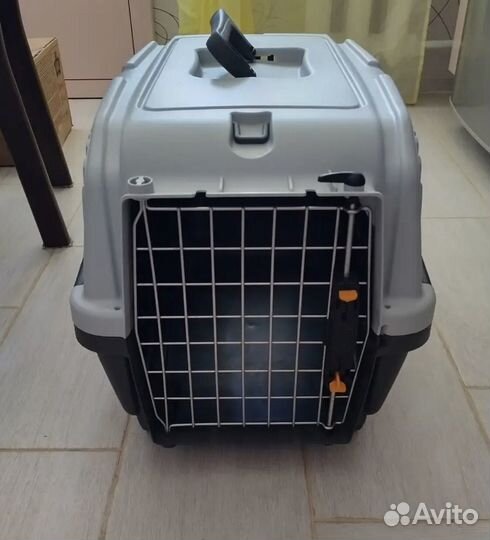 Переноска для кошек и собак
