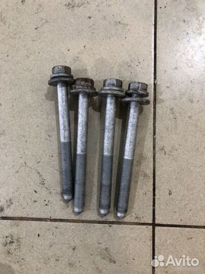 Болты подрамника задние Bmw F