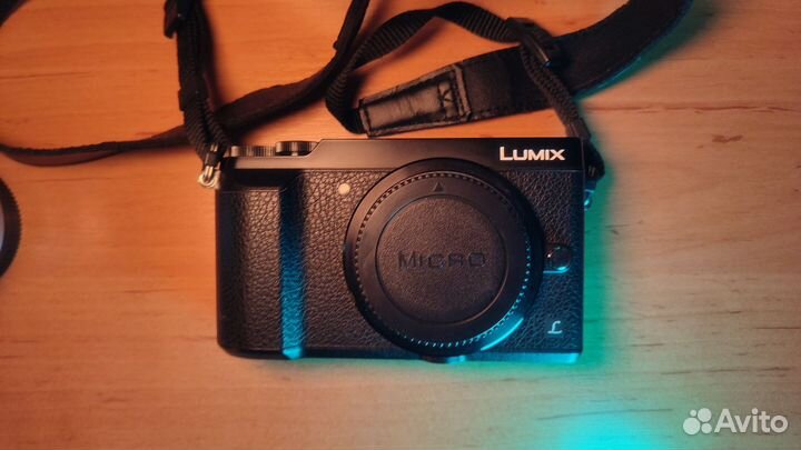 Panasonic Lumix GX80 + Panasonic 45mm f1.7 + ещё