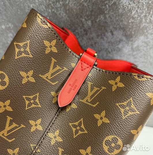 Сумка Louis Vuitton NeoNoe