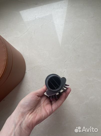 Выпрямление насадки на стайлер Dyson