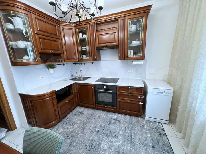 2-к. квартира, 63,8 м², 7/9 эт.