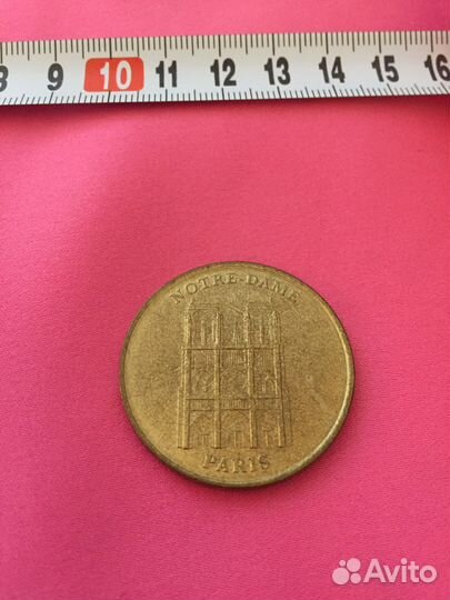 Коллекционная Монета Notre-Dame Paris