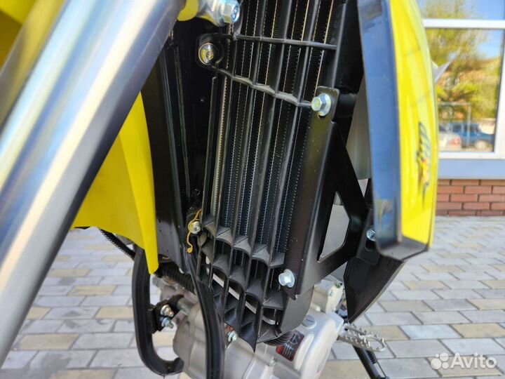 Кроссовый мотоцикл Racer SR-X2 Cross X2