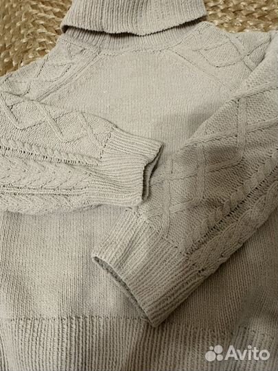 Свитер детский бежевый 98-104