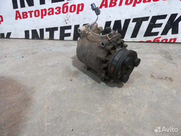 Компрессор кондиционера Mitsubishi Lancer 9 седан