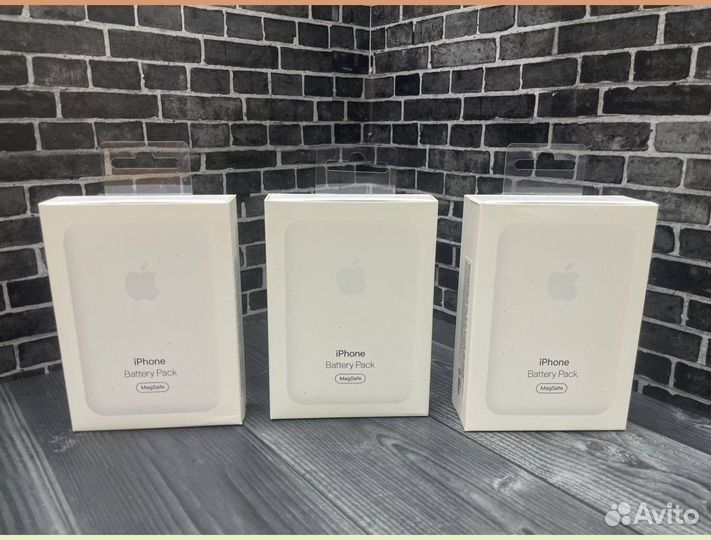 Повербанк Apple для iPhone