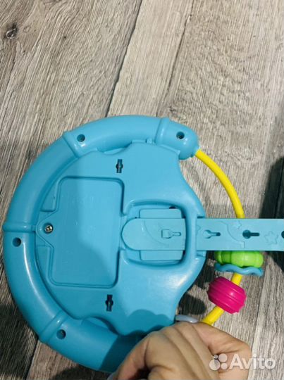 Руль и музыкальный кубик