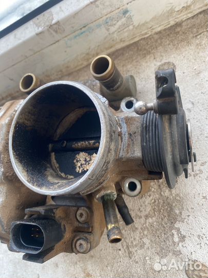 Дроссельная заслонка VW passat b5 ADR 1.8