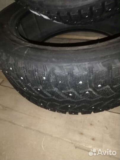 Bridgestone Blizzak Spike-01 255/50 R19