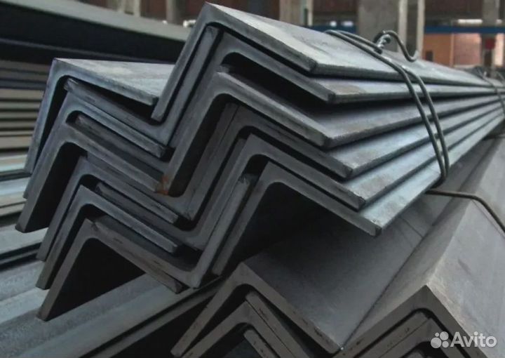 Уголок металлический