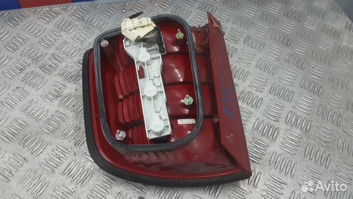 Фонарь задний левый Skoda Fabia (6Y) 2002