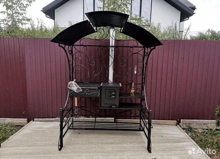 Мангал гриль с крышей