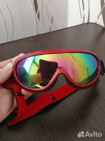 Очки спортивные