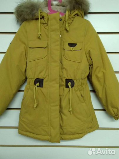 Куртка для девочки новая