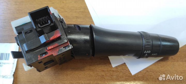 Переключатель поворотов подрулевой лансер 10