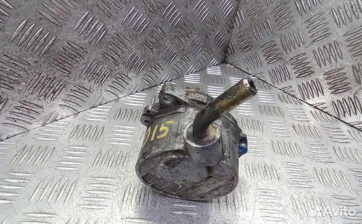 Насос вакуумный Jeep Grand Cherokee