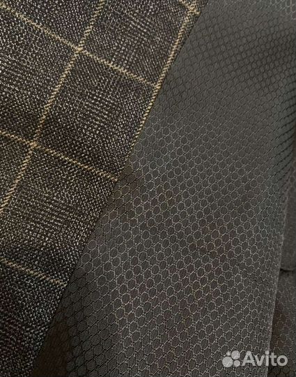 Пиджак новый на 134