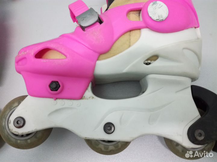 Ролики детские в комплекте с защитой продаю