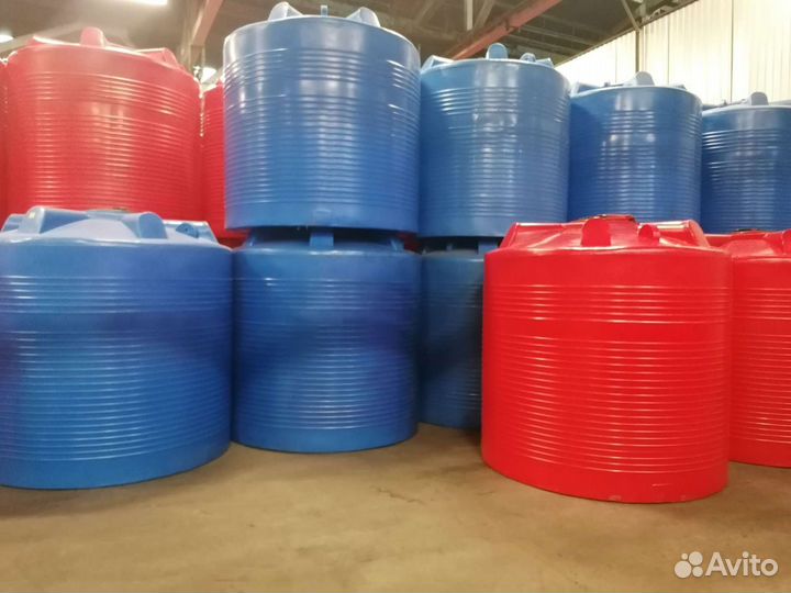 Емкость пластиковая для аграриев