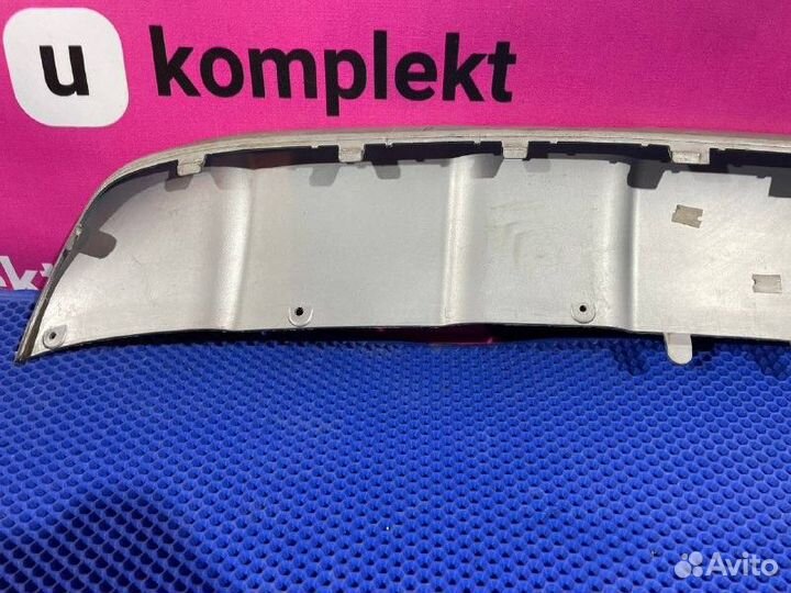 Накладка переднего бампера