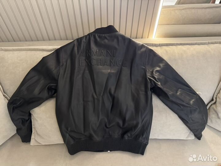Бомбер armani exchange