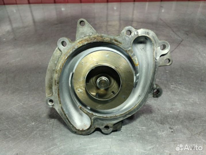 Помпа Mercedes Ml W164 OM642 3.0 CDI 2007