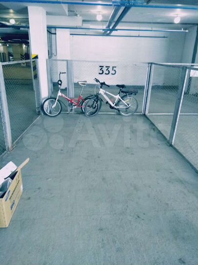 Машиноместо, 15 м²