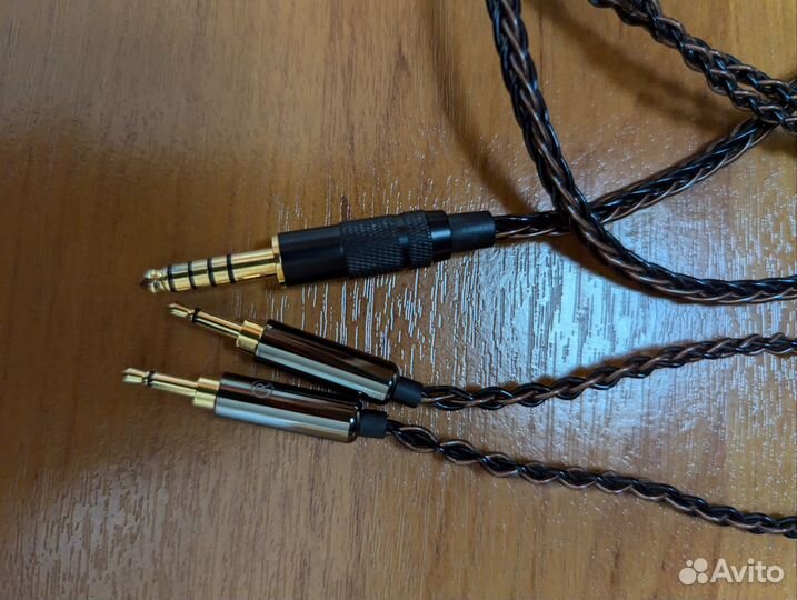 Балансный кабель 4.4