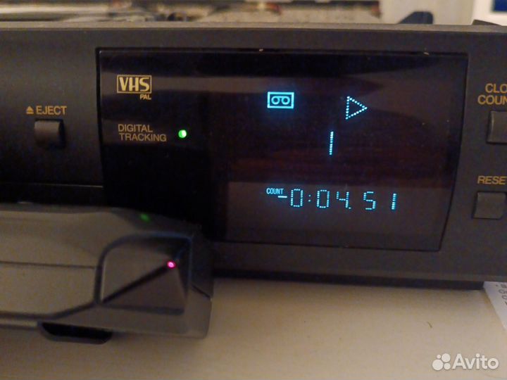 Видеомагнитофон Panasonic NV-J30EE