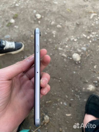 iPhone 6S, 64 ГБ