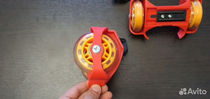 Ролики на обувь