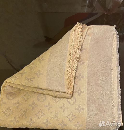 Шаль палантин Louis Vuitton бежевый 401910