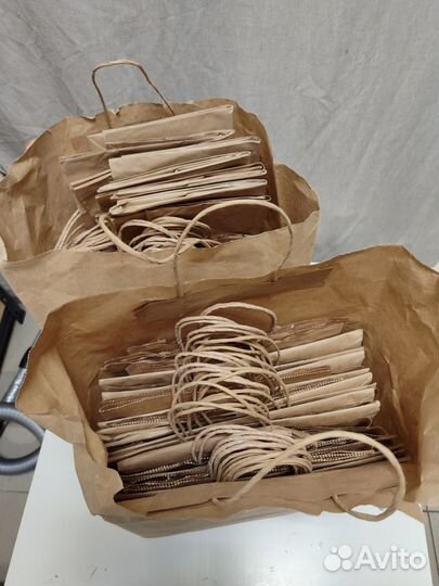 Крафтовые пакеты с ручками б/у много