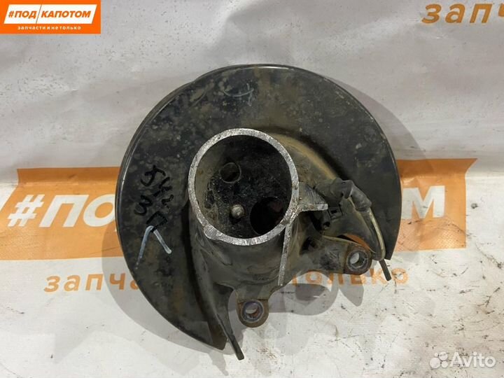 Кулак задний правый Volkswagen Polo 5 2012