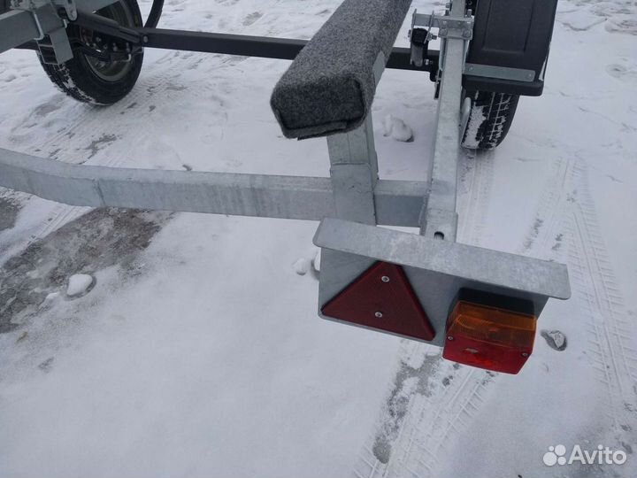 Прицеп для лодки 5м от пфс