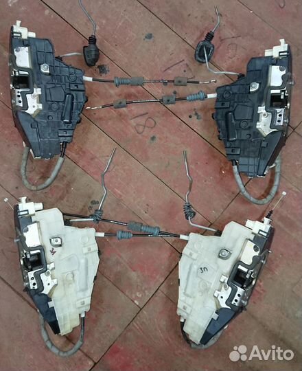 Замок двери с доводчиком и Keyless-go W221