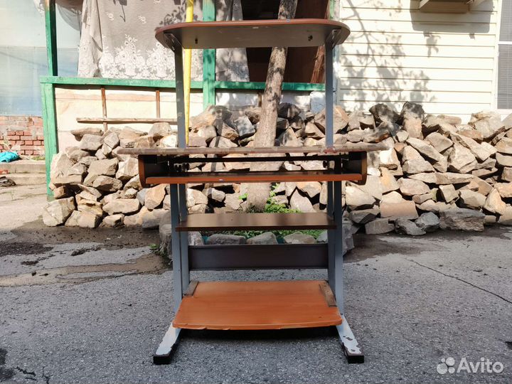 Компьютерный стол бу