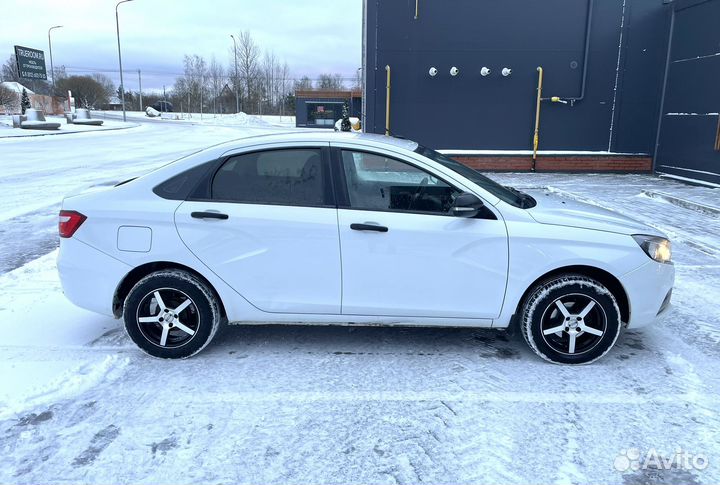 LADA Vesta 1.6 МТ, 2019, 103 000 км