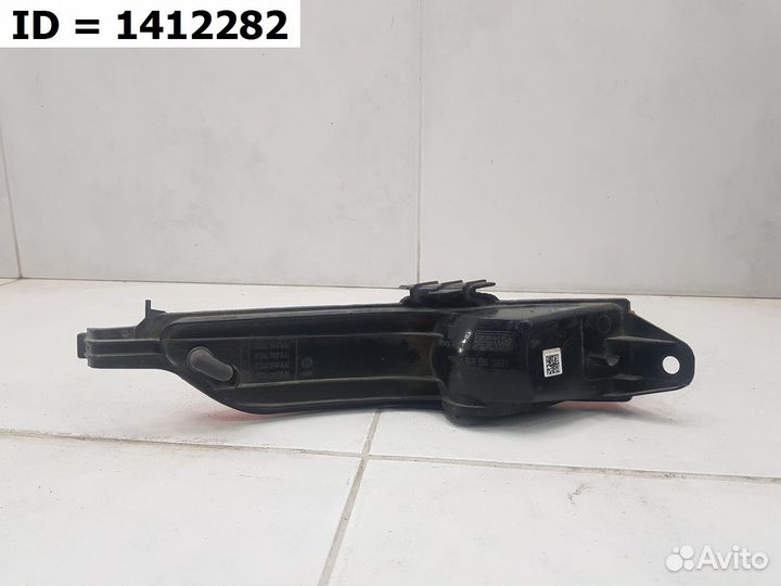 Фонарь заднего бампера правый Volkswagen Touareg