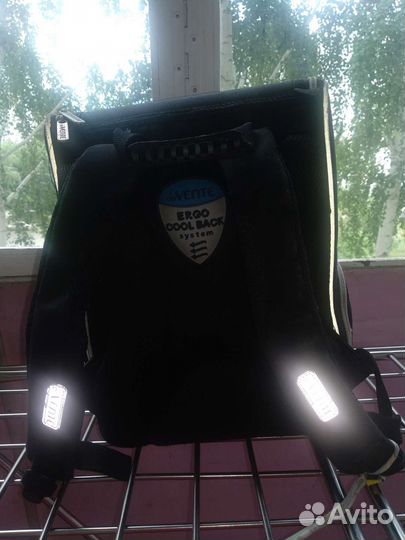 Школьный рюкзак