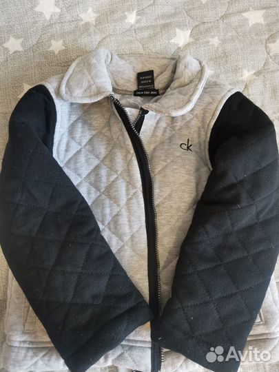 Calvin klein куртка для девочки 5 лет