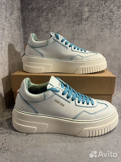 Кроссовки Barracuda 39 размер (оригинал)